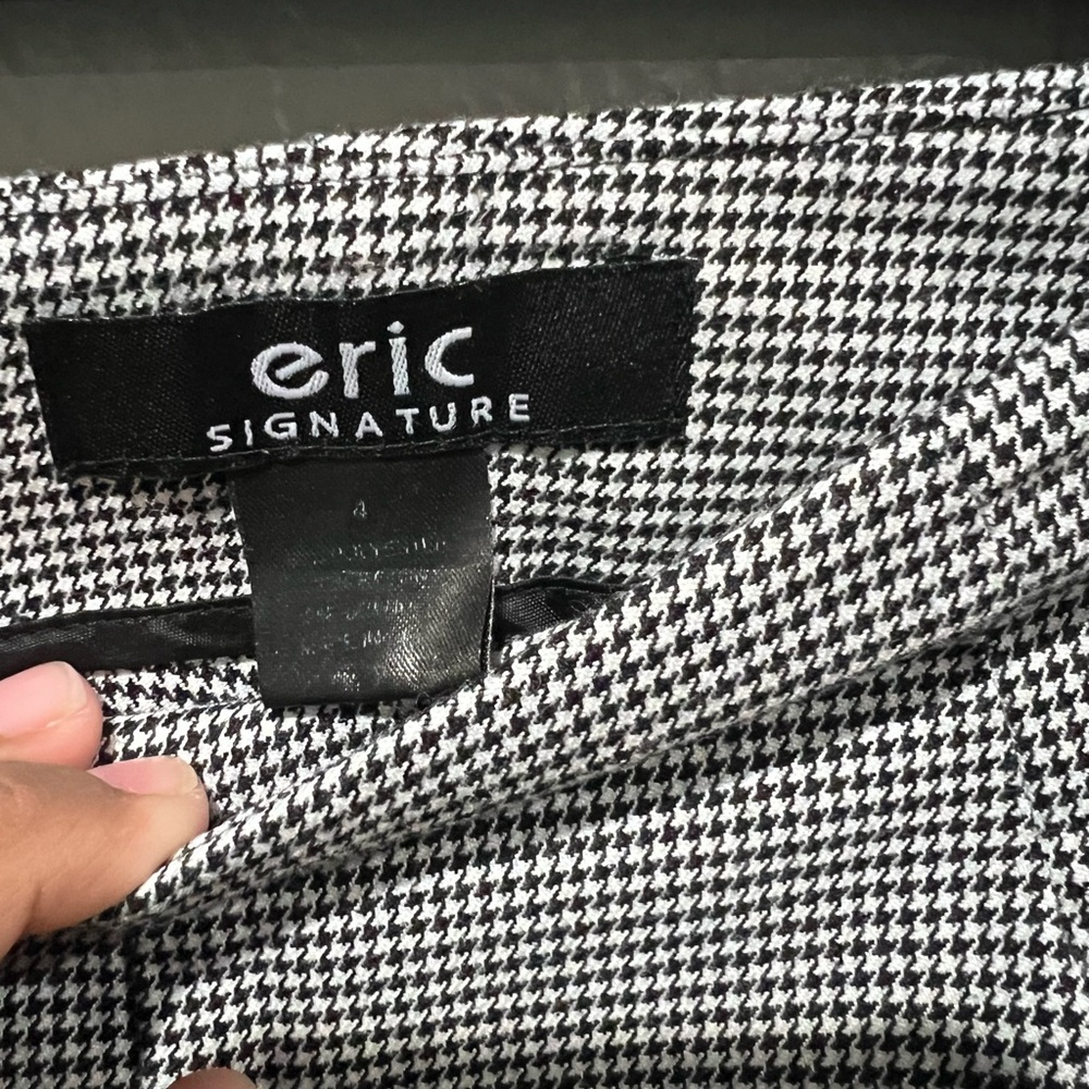 Eric Signature Women's Gray Straight Leg Pants Checkered  Stylish Size 4 EUC - Picture 2 of 4